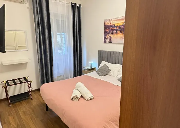 Fatata Near Metro Jonio Apartamento Roma